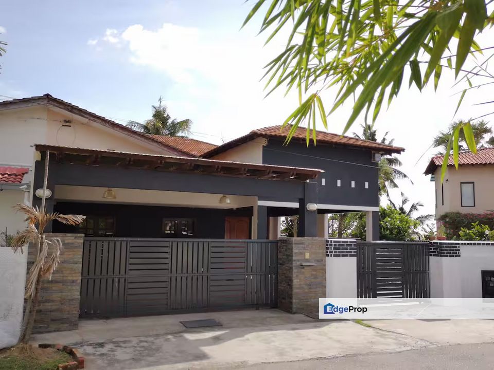 Melaka Ujong Pasir Double Storey Semi D Fully Furnished Seaview, Melaka, Melaka Tengah