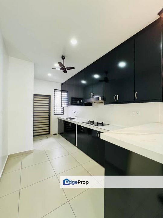 Tiara Sendayan Beliza - Move-In Condition | 4R3B | Extended Balcony | RM510K, Negeri Sembilan, Seremban