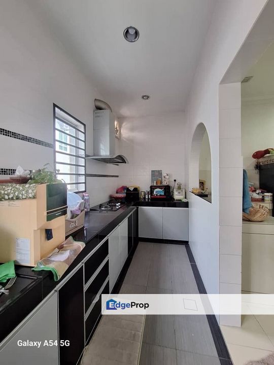 NUSARI BAYU 3 - Bandar Sri Sendayan -4 BEDROOM SUPERLINK WITH FAMILY AREA + BALCONY | Gated & Guarded, Negeri Sembilan, Seremban