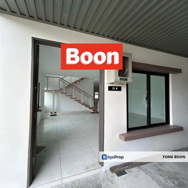 Brand New D'Everglades 4 Town House For Sale @ KUCHING, Sarawak, Kuching
