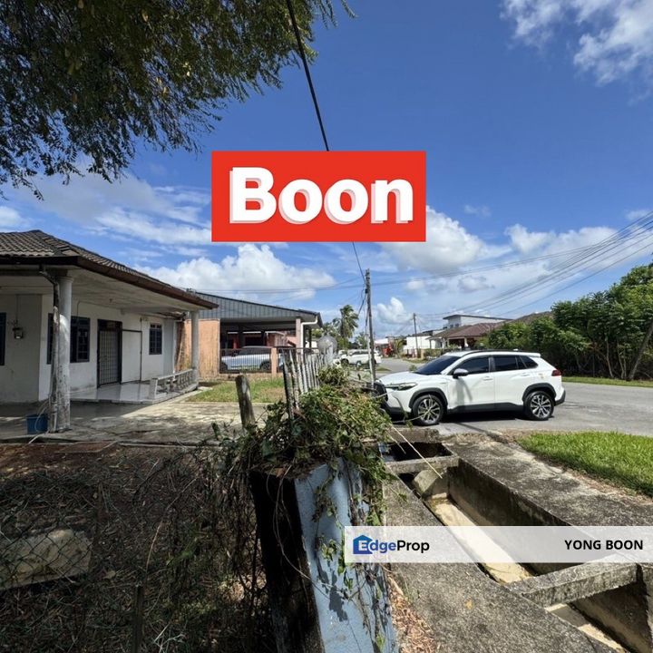 Taman Sri Emas, Jalan Batu Kawa Single Storey Semi D House For Sale @ KUCHING, Sarawak, Kuching