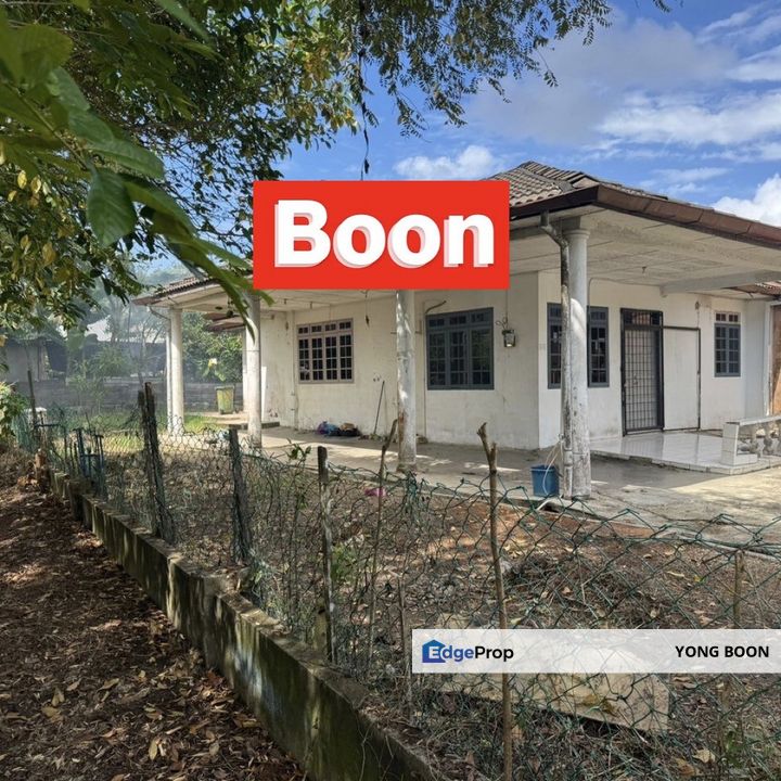 Taman Sri Emas, Jalan Batu Kawa Single Storey Semi D House For Sale @ KUCHING, Sarawak, Kuching