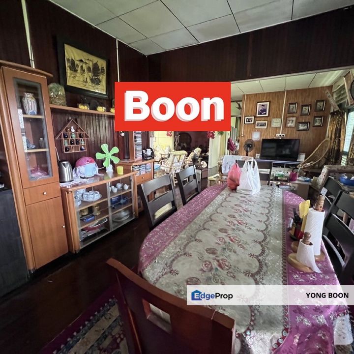 Detached House For Sale at Jalan Segedup / Stapok @ KUCHING, Sarawak, Kuching