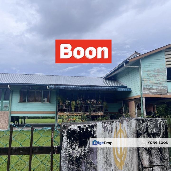 Detached House For Sale at Jalan Segedup / Stapok @ KUCHING, Sarawak, Kuching
