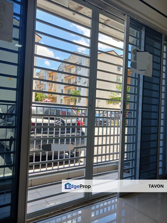 Miro Corner Ground Floor unit for Rent, Selangor, Kajang