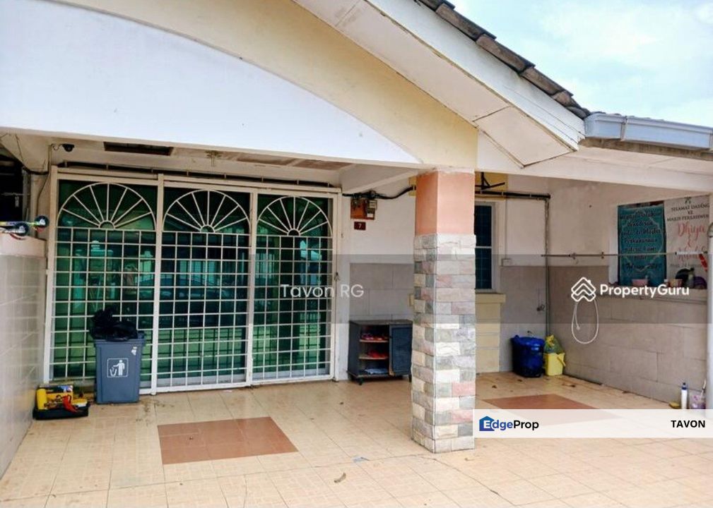 Bandar Bukit Mahkota Bangi Sekysen 3 Single Storey Terrace, Selangor, Bangi