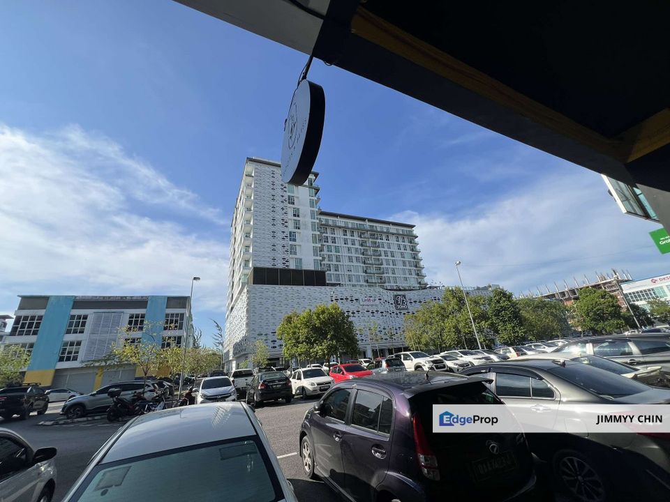 Super Cheap/ Tt3 plaza/ New 3 storey shoplot/ near Fame college/ 3301 sqft, Sarawak, Kuching