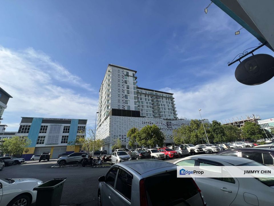 Super Cheap/ Tt3 plaza/ New 3 storey shoplot/ near Fame college/ 3301 sqft, Sarawak, Kuching