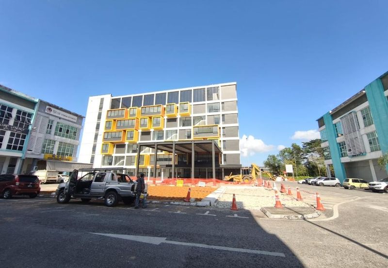 TT3 Plaza Business Hub