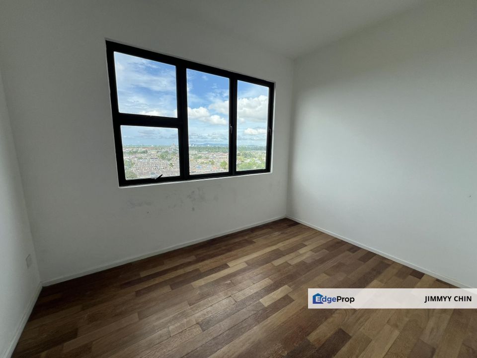 Cheap/ Rivervale 3 storey penthouse/ 4198 sqft/ 6 bedroom/ nice unit, Sarawak, Kuching