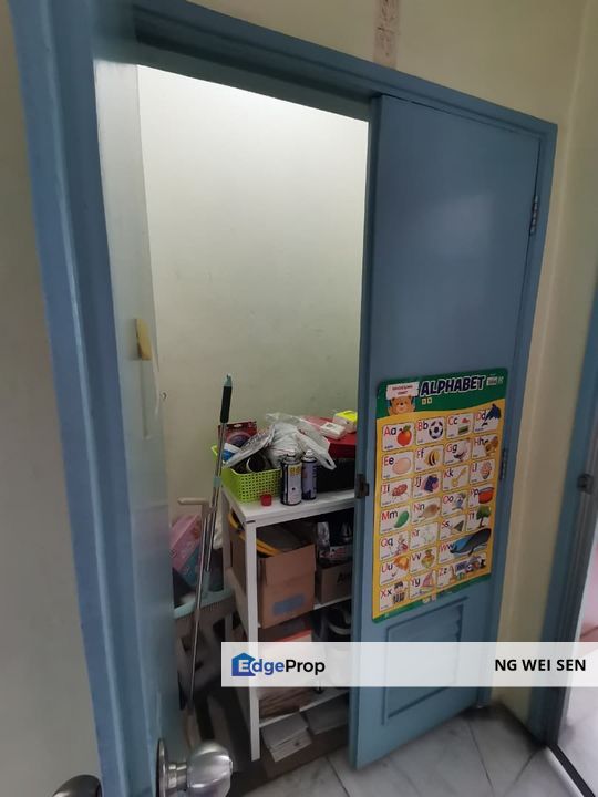 Meadow Park 3 Kuchai Lama Renovated Corner Unit Ready for Sale Now, Kuala Lumpur, Kuchai Lama