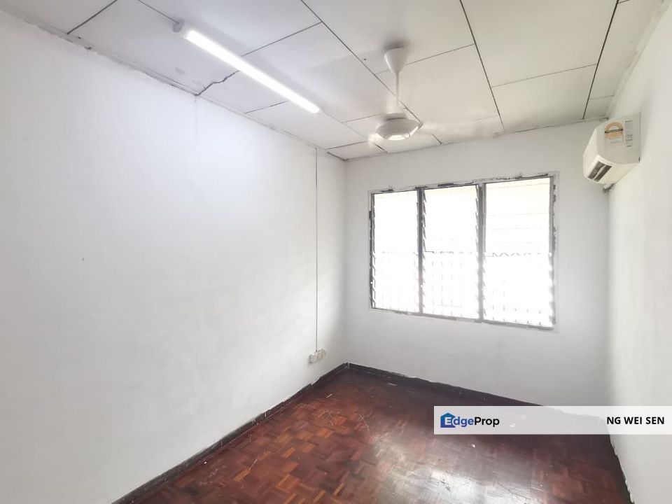 Ampang Taman Dagang 3 Storey Terrace Near LRT Ampang Ready For Rent, Selangor, Ampang