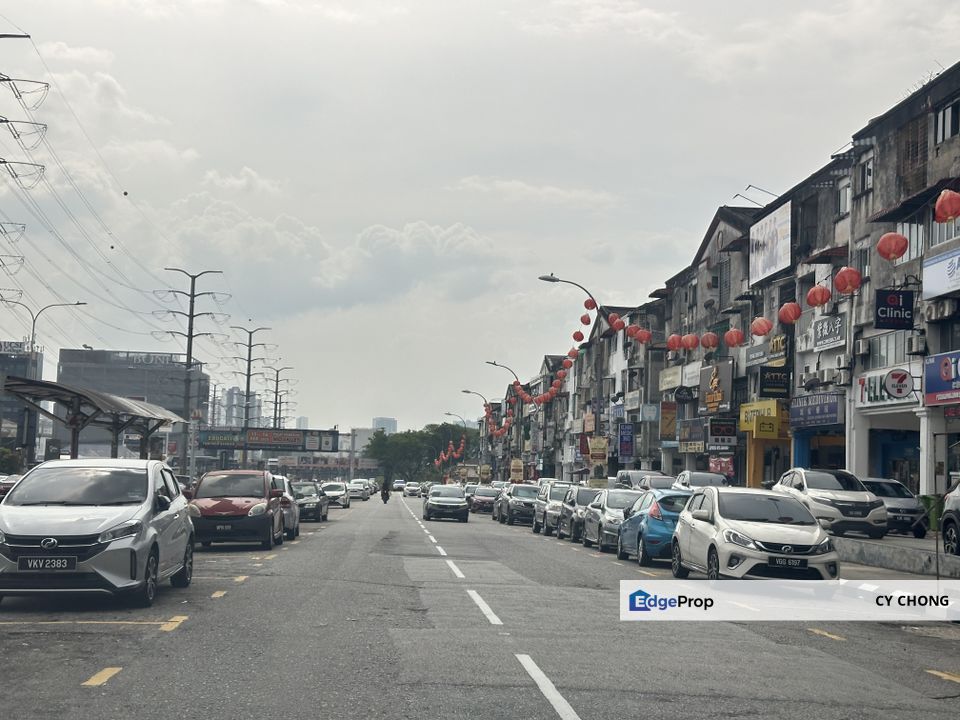 Taman Connaught facing mainroad shop, Kuala Lumpur, Cheras