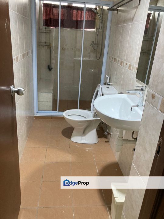 Villa Wangsamas,Partly Furnish,1 car park,7 mins walk to LRT station, Kuala Lumpur, Wangsa Maju