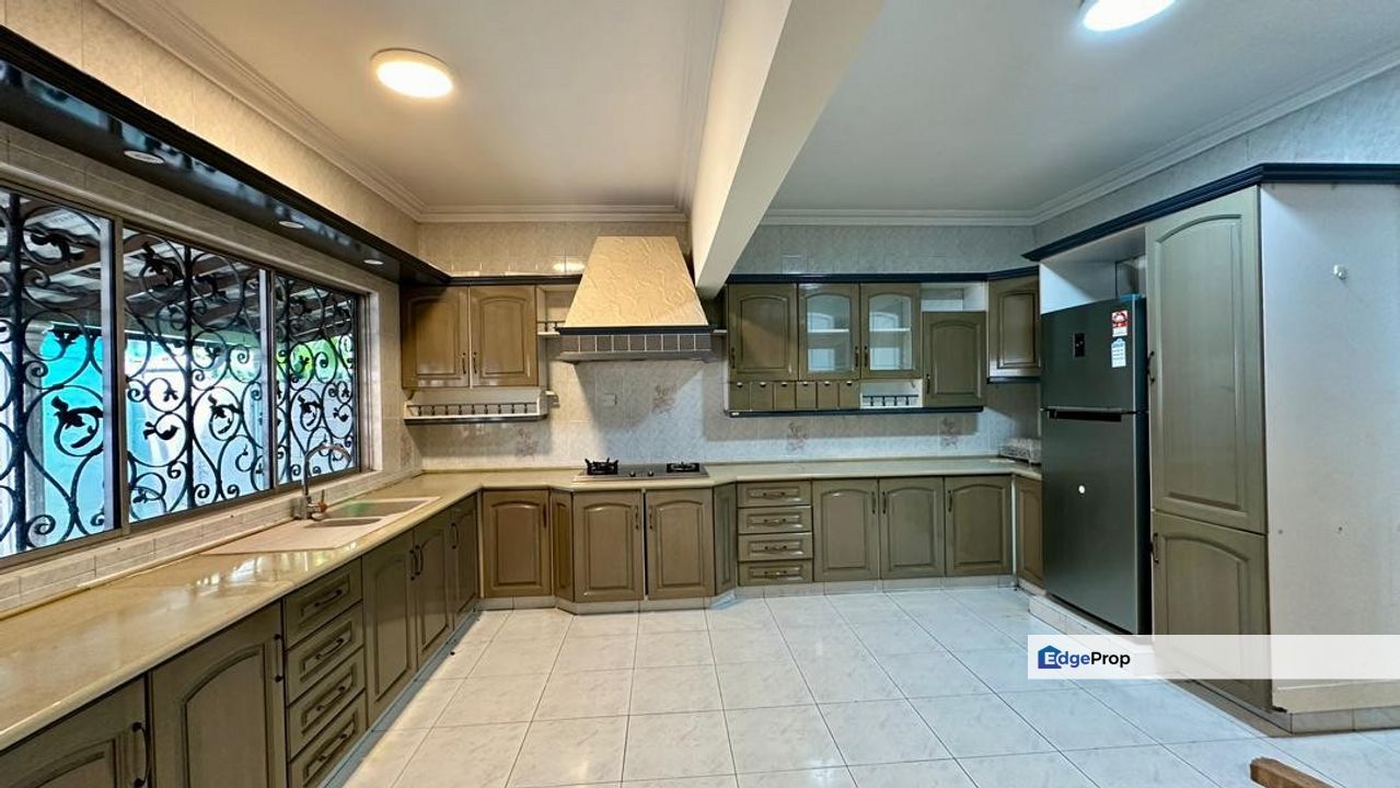 PRIZED INVESTMENT:  DOUBLE STOREY BUNGALOW IN BANGSAR, Kuala Lumpur, Bangsar