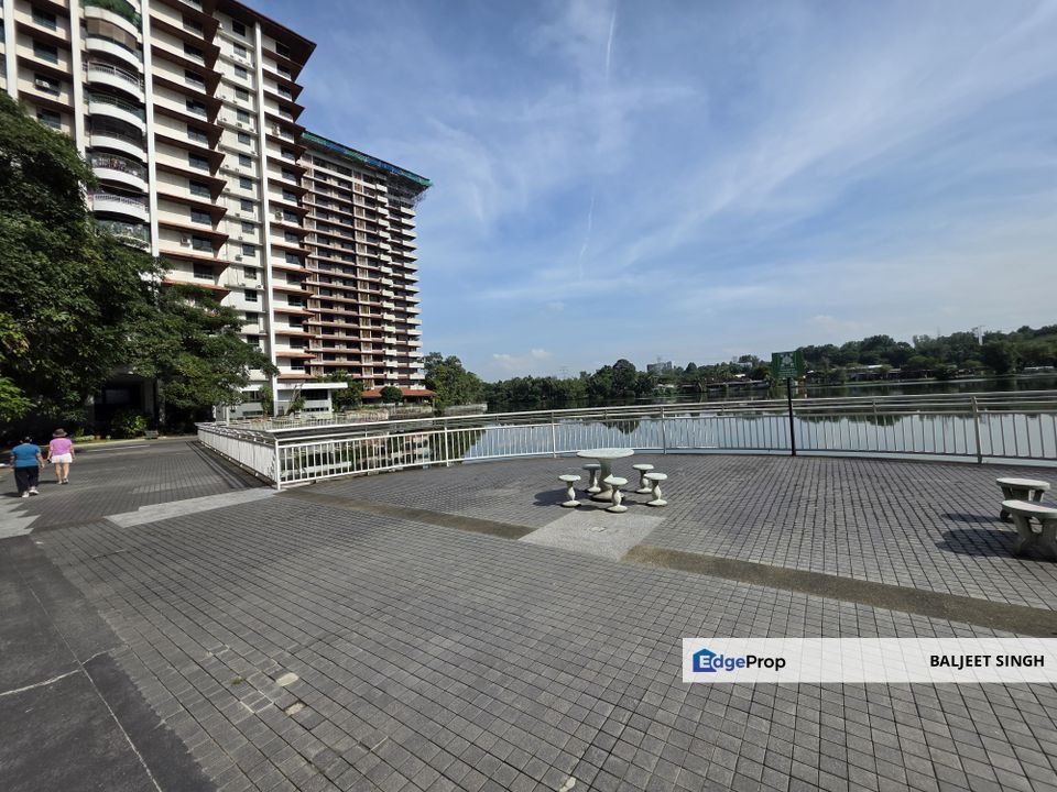 Summer Villa-Lakeside Subang jaya, Selangor, Subang Jaya