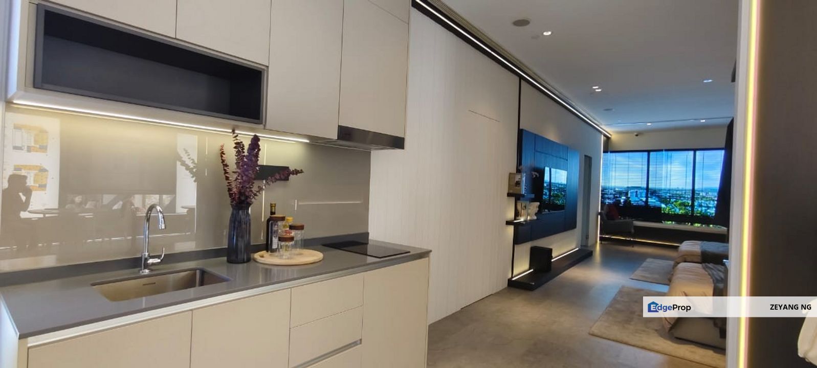 Fully Furnished Hotel Suite for Sale Solarvest Bangsar south, Kuala Lumpur, Bangsar South