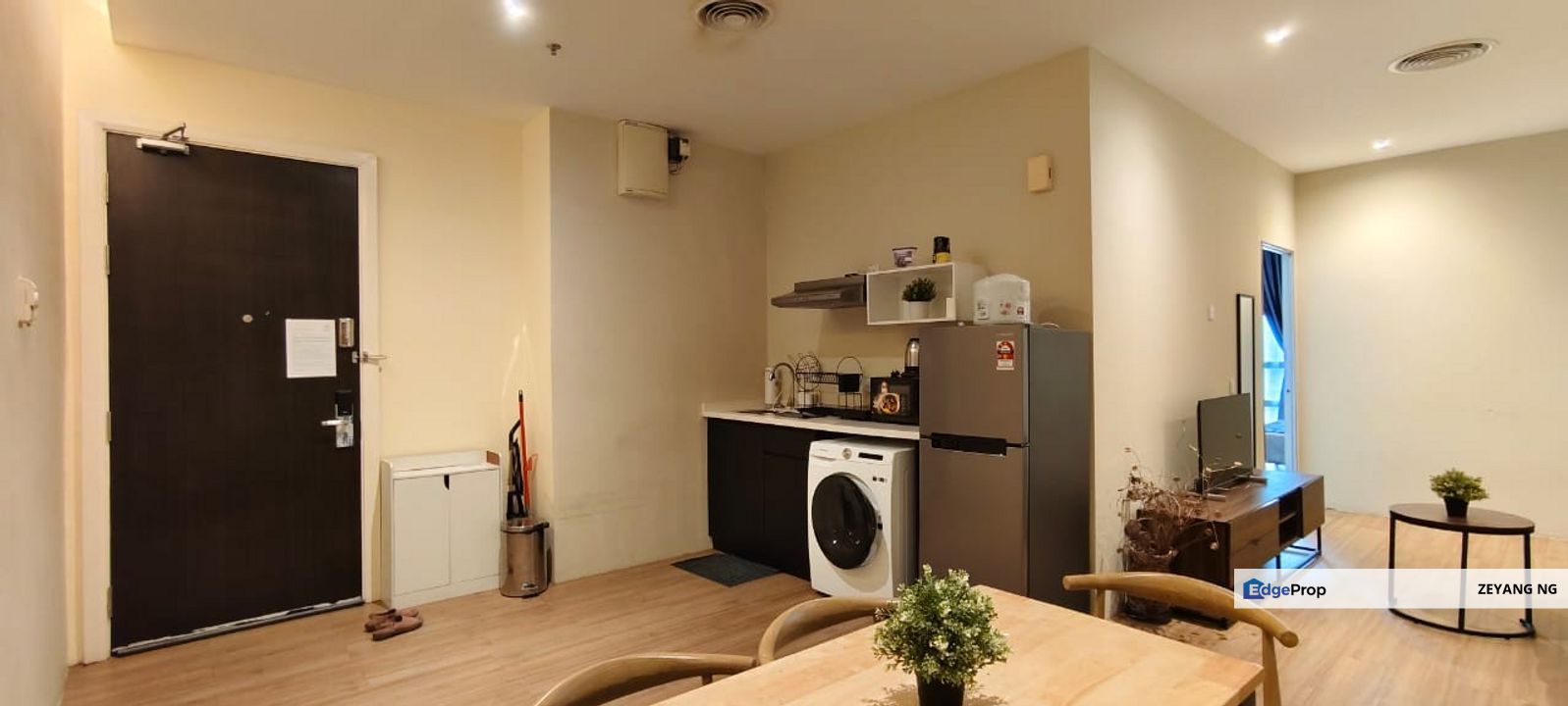 Service Residence for Sale Freehold fully furnished Bangsar Trade Centre, Kuala Lumpur, Bangsar