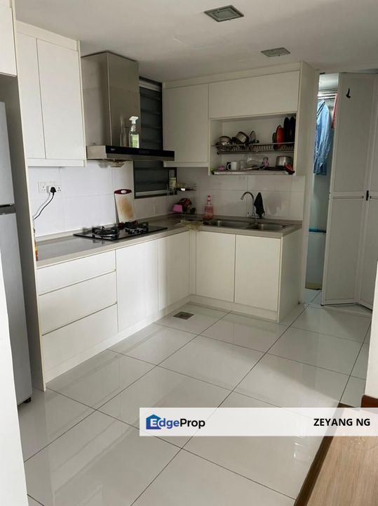 Main Place Residence Usj 21 Corner Lot Fully Furnished for sale, Selangor, USJ