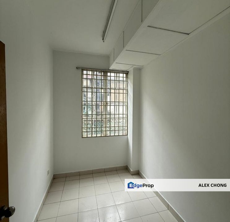 Villa Damansara Terrace for sale, Kota Damansara nearby amenities, Selangor, Kota Damansara