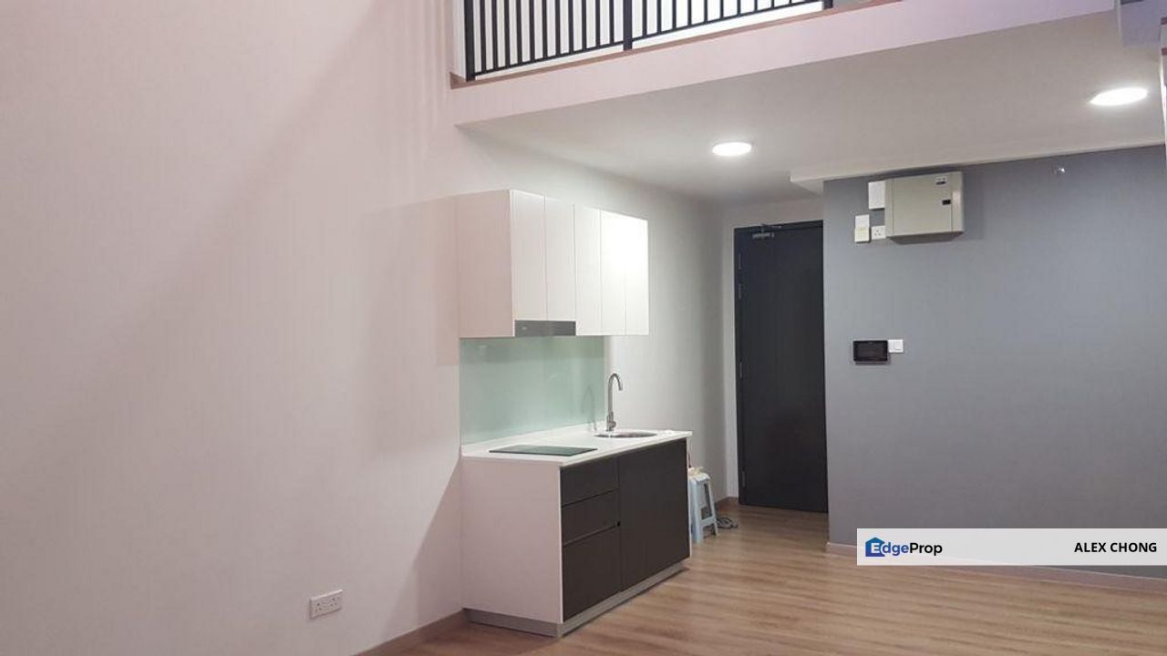 Emporis Kota Damansara Partial Furnished Unit For Sale, Selangor, Kota Damansara