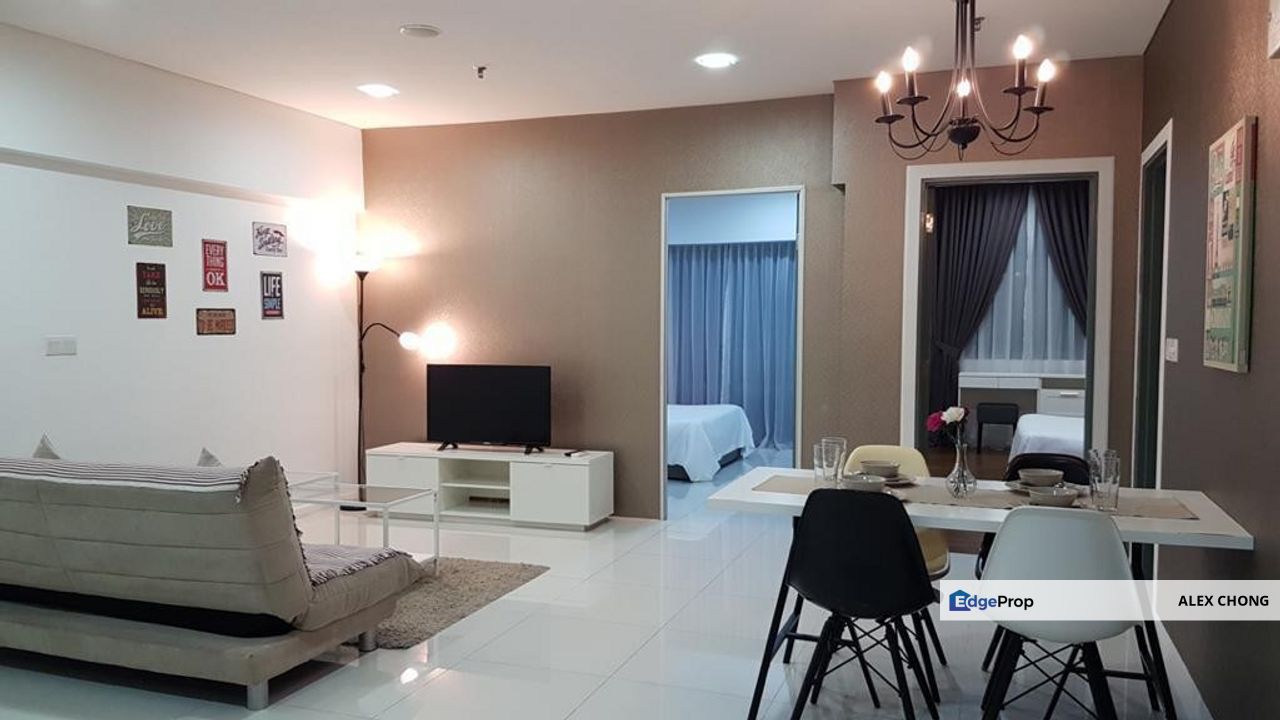 Mercu Summer Suites KLCC fully furnish for sales, Below Bank Value, Kuala Lumpur, KL City