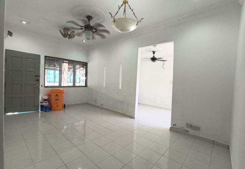 Taman Desa Kundang Rawang, End Lot Single Storey - Renovation