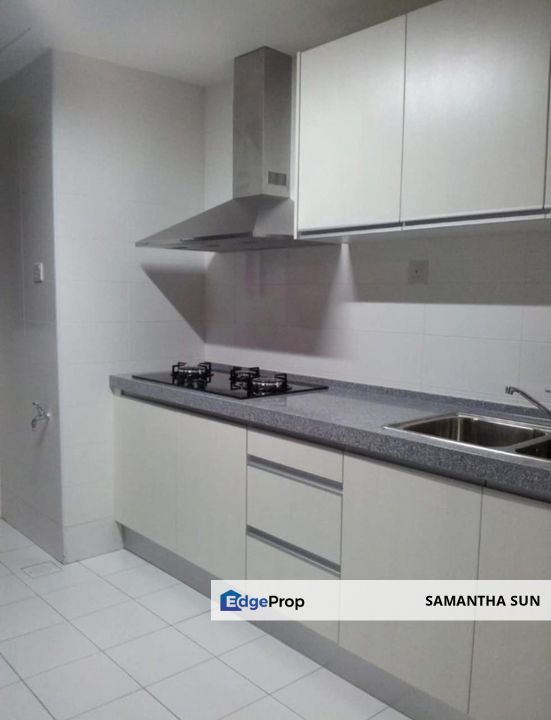 Puteri Pama2 Condo IOI Resort City Unit For Sale, Selangor, Putrajaya