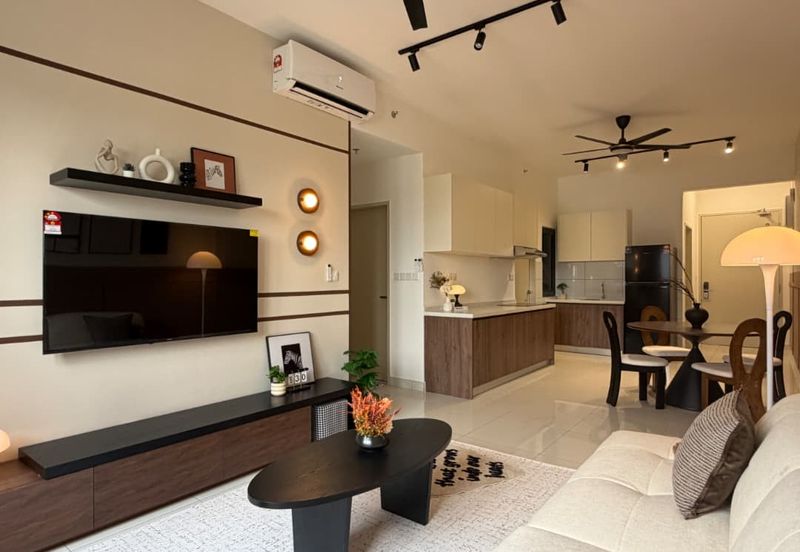 Nexus Taman Pertama