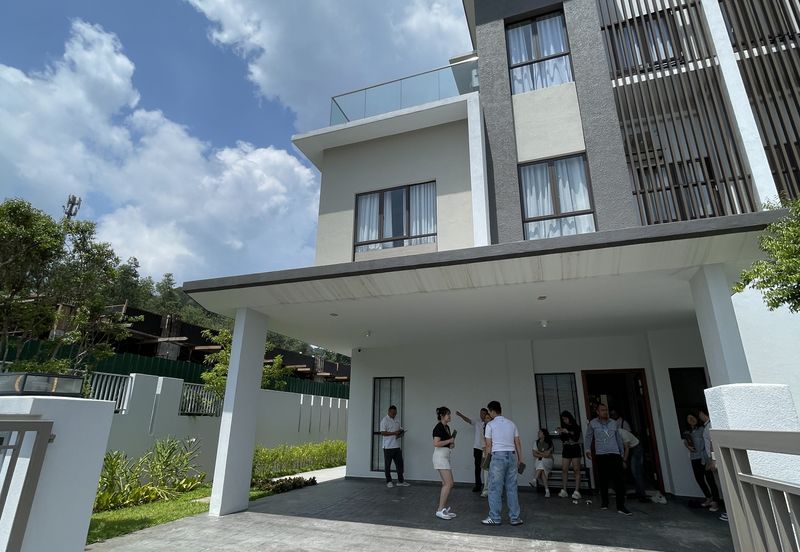 D'Templer Hilltop Residences