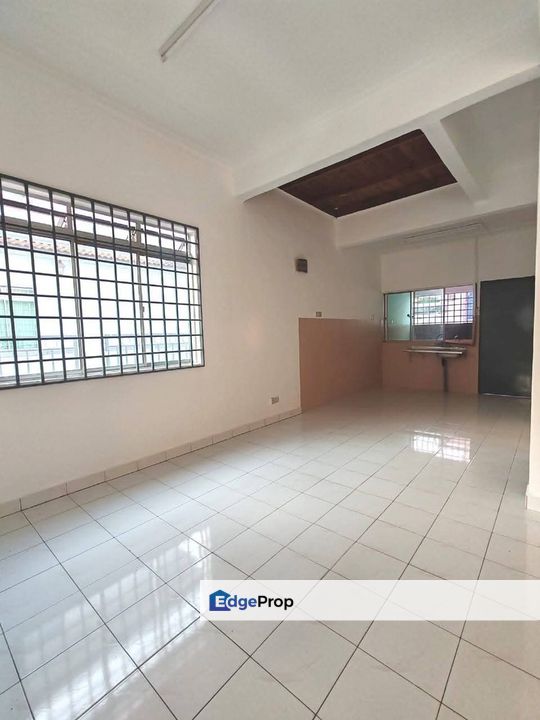 Taman gaya house for sale , Johor, Ulu Tiram