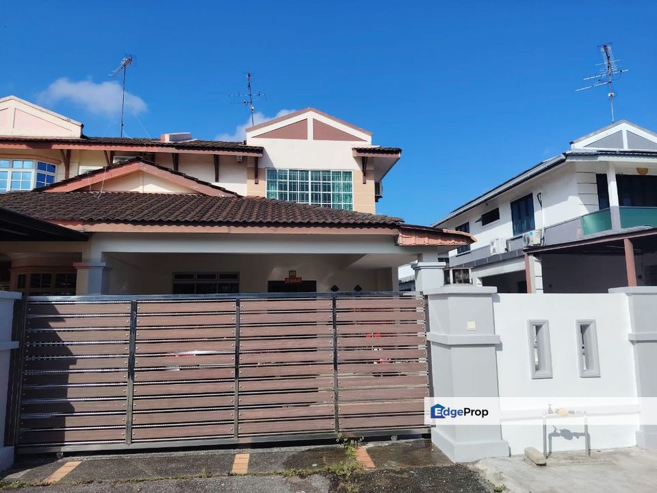 Taman gaya house for sale , Johor, Ulu Tiram