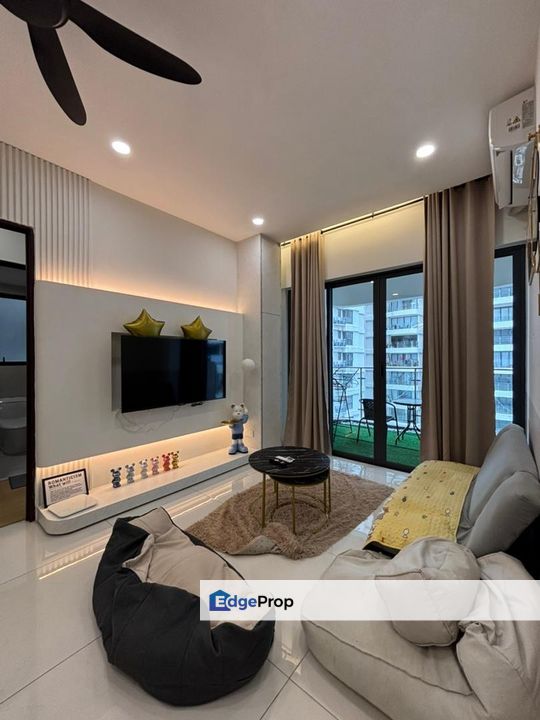 Danga Bay kingsbay @ country garden danga bay  I 2B2B RM 2399 I FULLY FURNISHED I NICE RENO, Johor, Johor Bahru