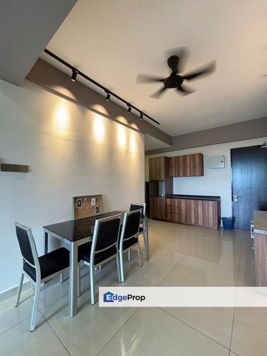 D'inpire Residence 3B2B Fully Furnished Renovated Unit For Sale RM525K, Johor, Johor Bahru