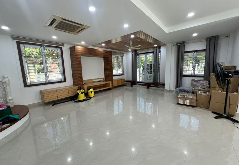 Batu Ferringhi Luxury Bungalow Land 6,986sqft Fully Renovated RM3.5M
