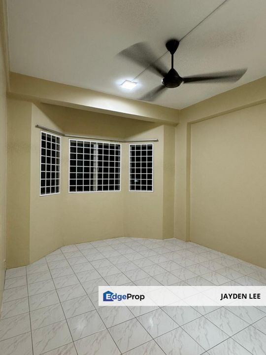 [FULL LOAN+CASH BACK 30K] Palm Terrace at Bandar Kinrara Puchong Below Market, Selangor, Bandar Kinrara Puchong