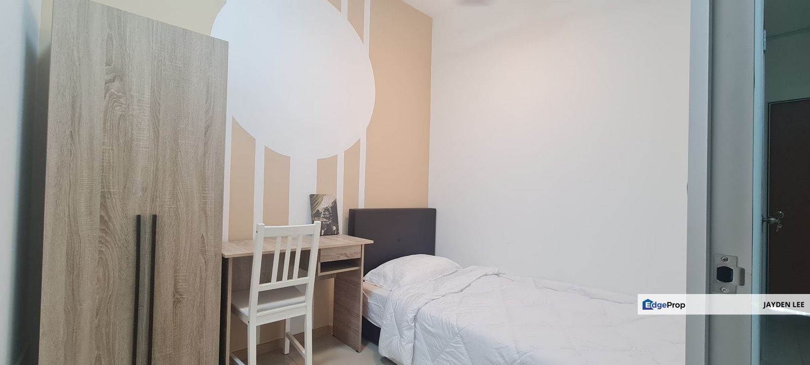Vista Alam One Month Deposit,Newly Renovated and Come With Fully Furnished, Selangor, Shah Alam