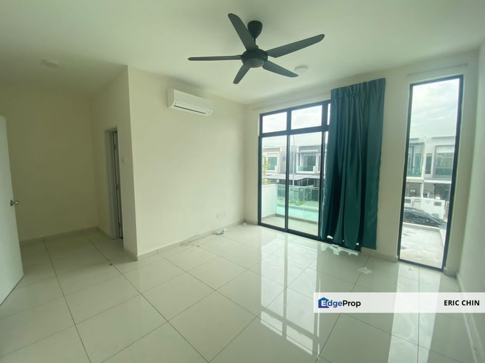 For Rent @ Taman Danga Sutera & 2 storey, Johor, Skudai