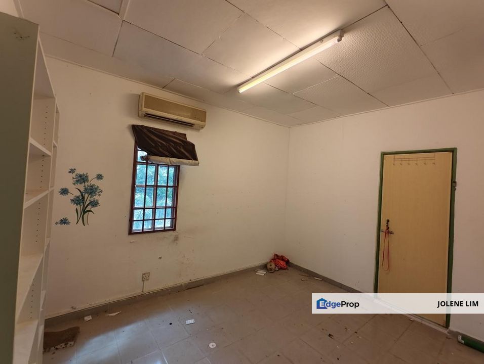 Taman Putri Jaya Double Sty Terrace House, Selangor, Batu 9th Cheras