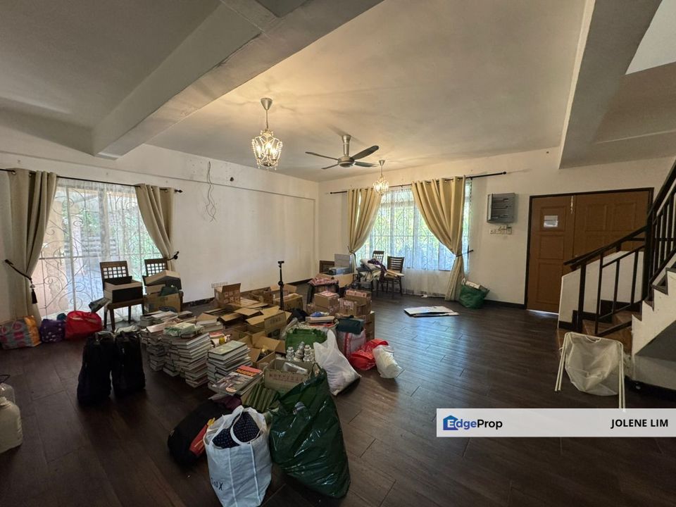 Bandar Mahkota Cheras CORNER Double Sty Terrace, Selangor, Cheras