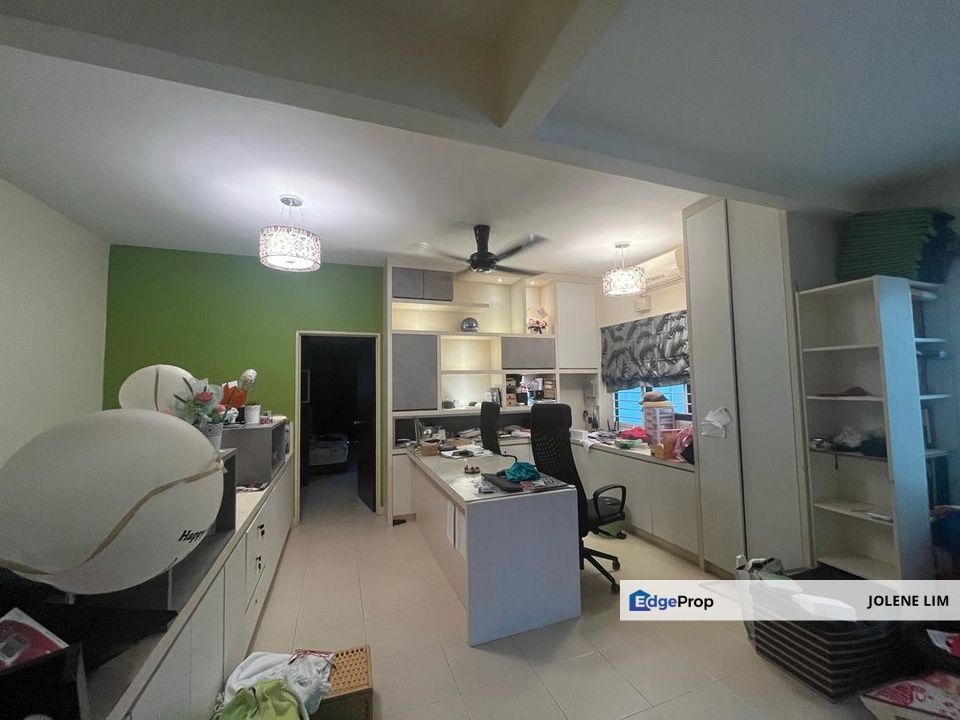 The Peak Three Sty Superlink, Selangor, Batu 9th Cheras