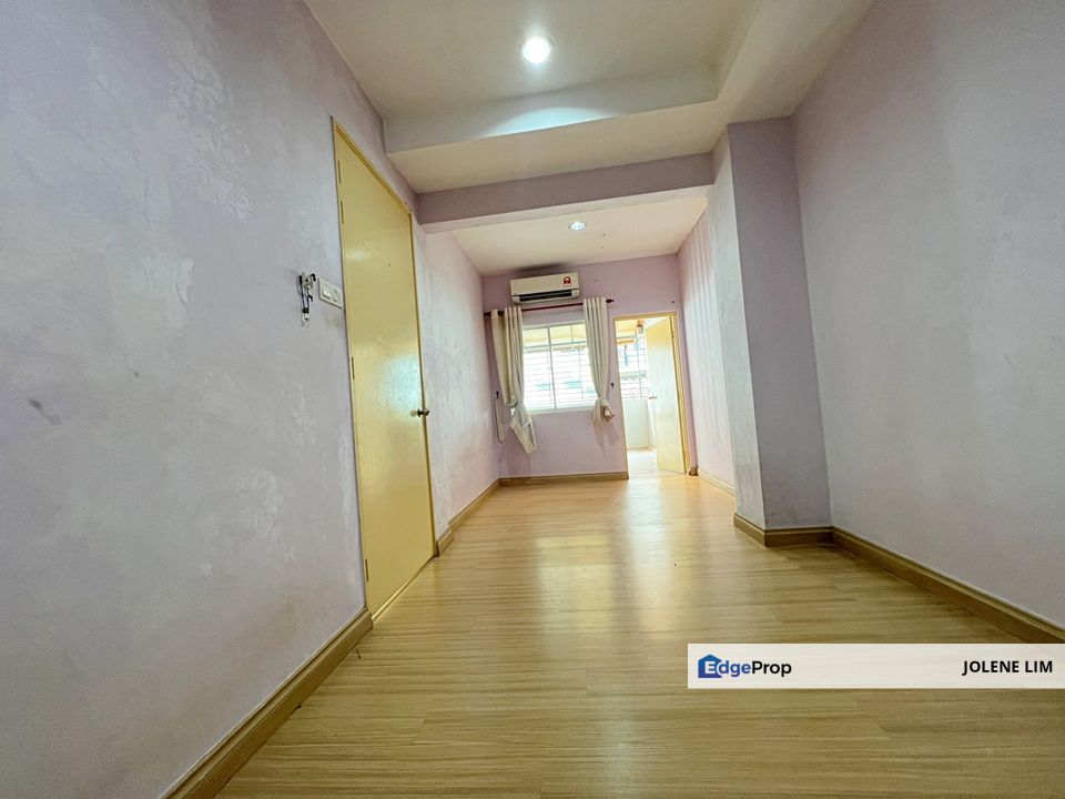 Taman Nadayu Three Sty Superlink, Selangor, Kajang