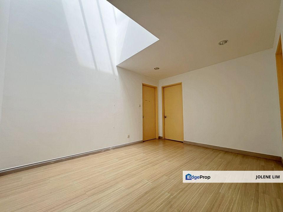 Taman Nadayu Three Sty Superlink, Selangor, Kajang