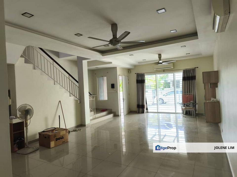 Taman Nadayu Double Sty Terrace House, Selangor, Kajang