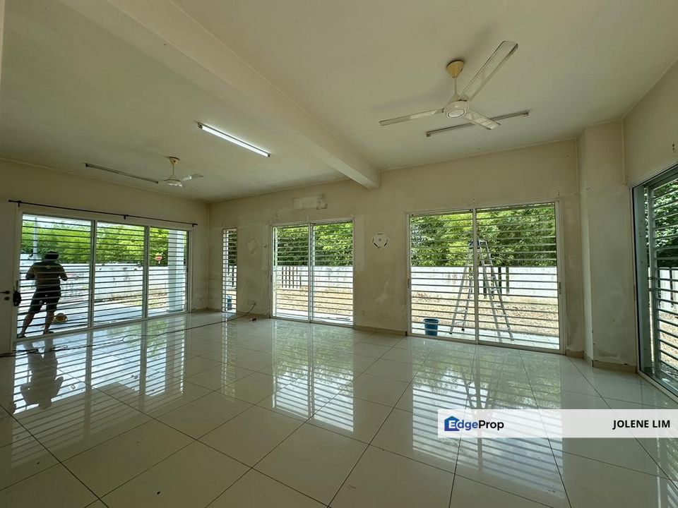 Taman Nadayu CORNER Three Sty Superlink, Selangor, Kajang