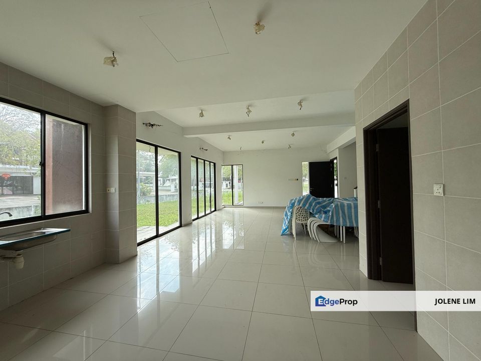 Jade Hill CORNER Double Sty Terrace , Selangor, Kajang