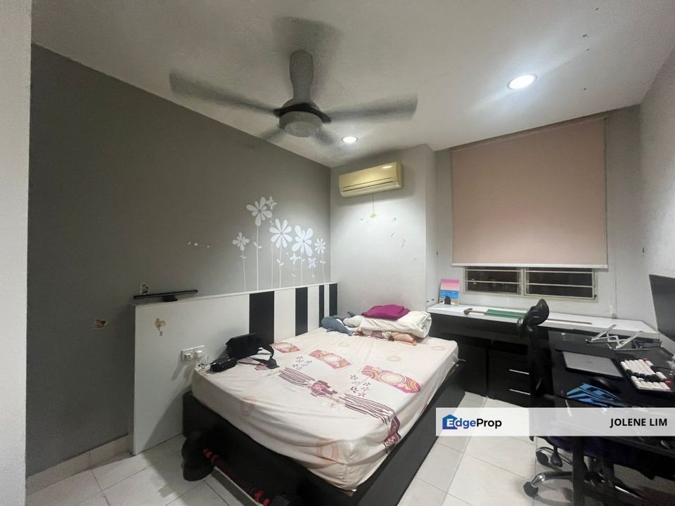 Taman Lagenda Mas Townhouse Duplex, Selangor, Batu 9th Cheras