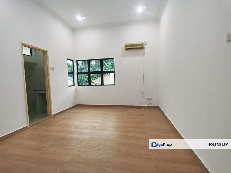 Taman Cuepacs Double Sty Semi D, Selangor, Batu 9th Cheras