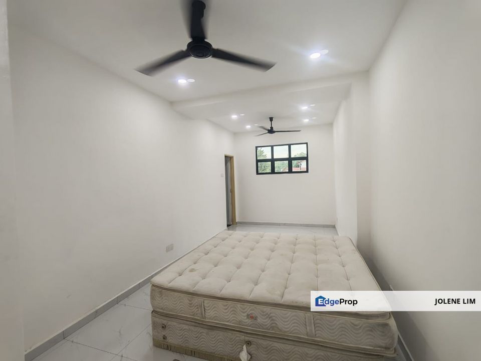 Taman Cuepacs Double Sty Semi D, Selangor, Batu 9th Cheras