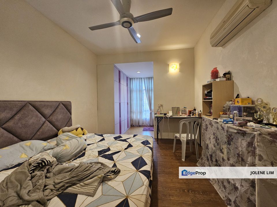 The Peak Three Sty Terrace House, Selangor, Batu 9th Cheras